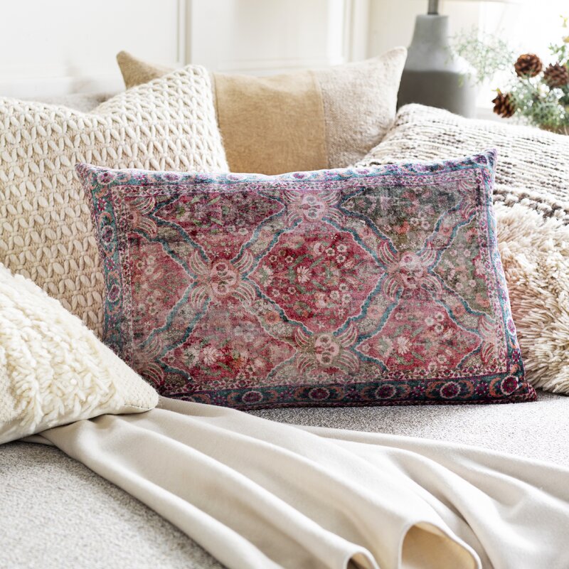 Dusky pink throws and fashion cushions